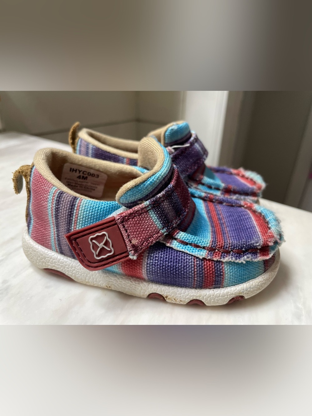 HOOEY BY TWISTED X INFANT SERAPE LOPERS size 4